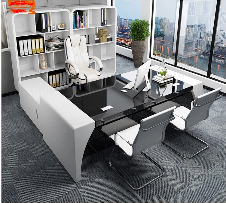 Scrivania per ufficio direzion - Office Tech Furniture recensione e prezzo