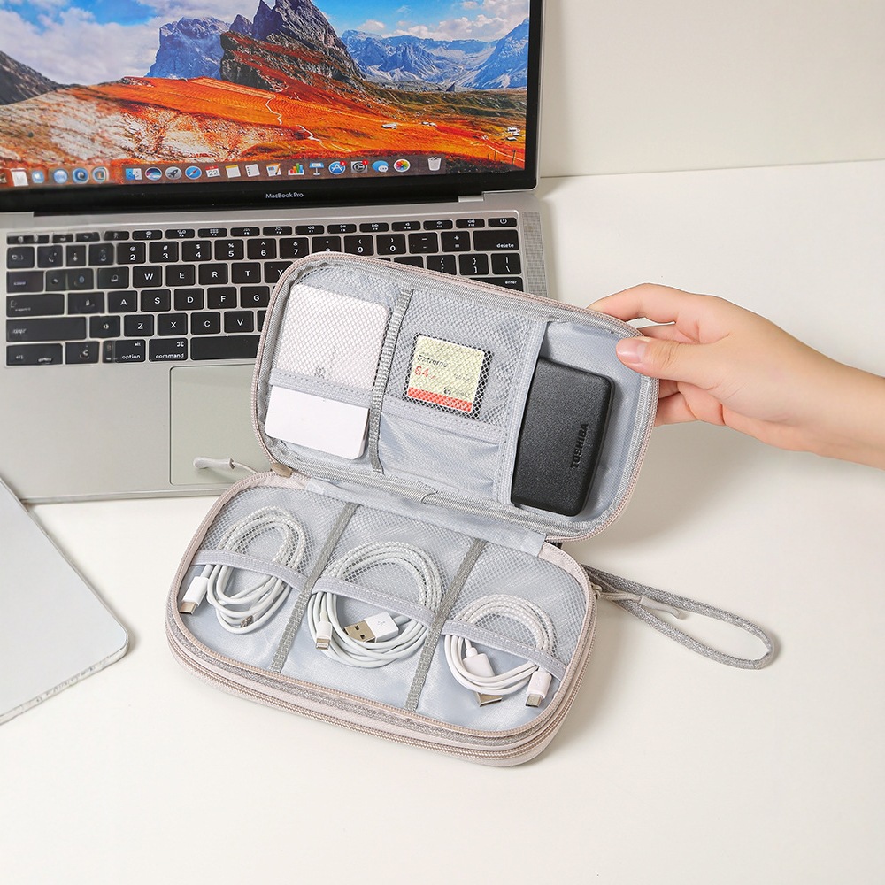 Borsa portaoggetti per cavi da - Office Tech Bag recensione e prezzo