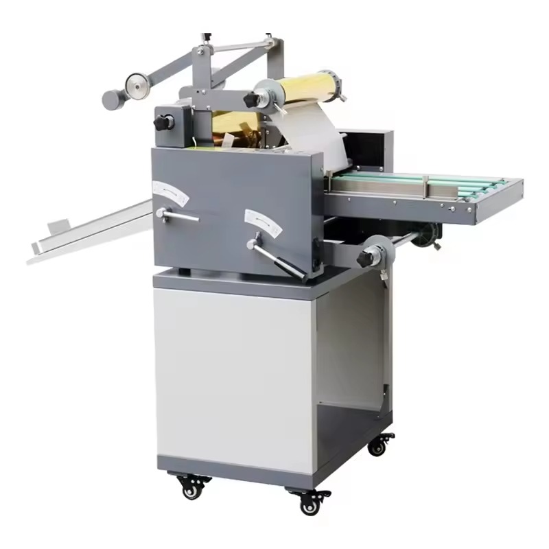 DG389 Macchina di laminazione  - Laminator A3 Hot recensione e prezzo