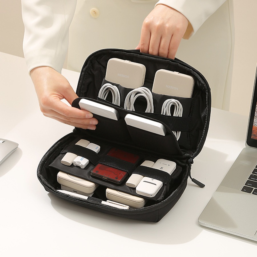 Organizer Portatile da Viaggio - Office Tech Bag recensione e prezzo
